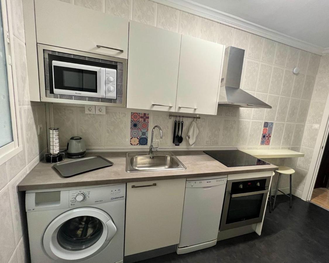 Holidays2Malaga 2 Bedroom Armengual De La Mota Close Shopping Center المظهر الخارجي الصورة